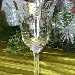 Castle Garden Wine Glass Crystal